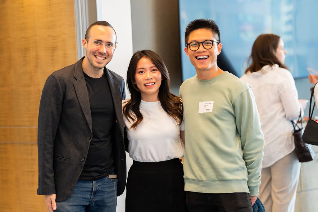 VietChallenge 2024 networking — founders and community members